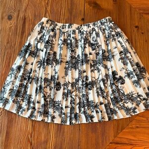 Elegant Black and White Pleated Skirt